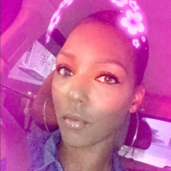 Meet your Posher, Kia