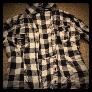 Checkered flannel 💜