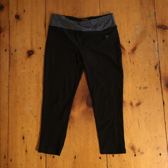 Yoga Pants-3 quarter length