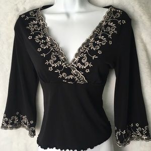Sale‼️Black embroidered blouse ivory floral shirt