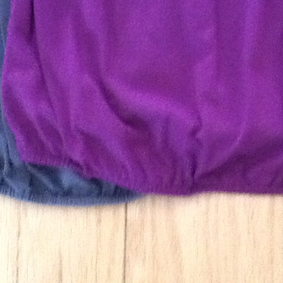 tanks with ribbed neckline and elastic bottom - Picture 3 of 3