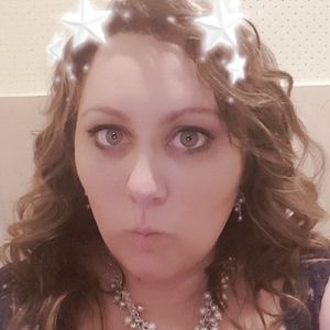 Meet your Posher, Anne