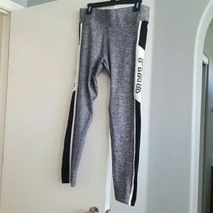 *BUNDLE*  2 VS pink ultimate leggings