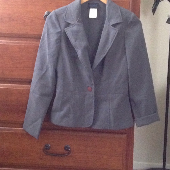 Gray blazer