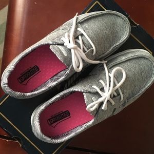Sketchers grey deck shoes