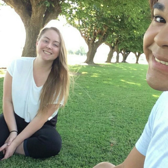 Meet your Posher, Amelia - Picture 1 of 1