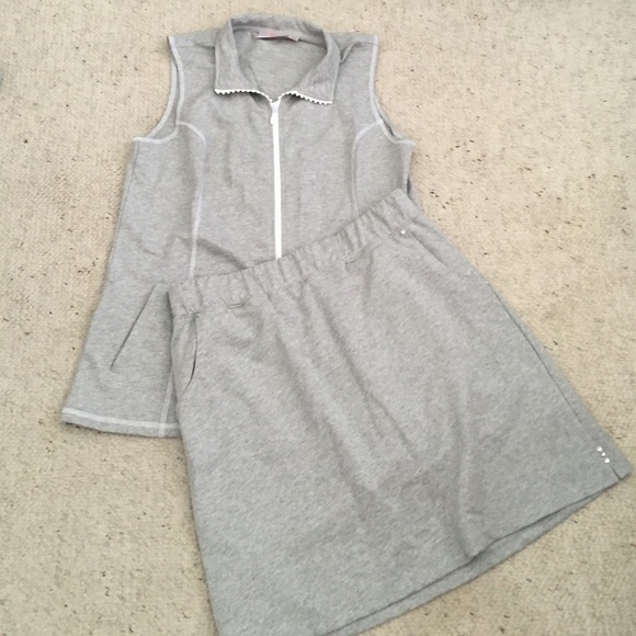 Quacker Factory vest & skort set