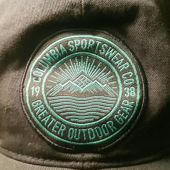 Columbia Hat - Picture 2 of 4