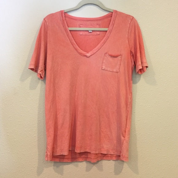 2 Gap V Necks