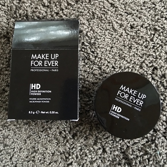 Makeup Forever "HD powder" - Picture 1 of 4