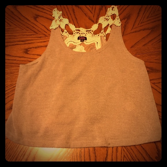 Adorable Summer Shirt/Tank  👗 👚