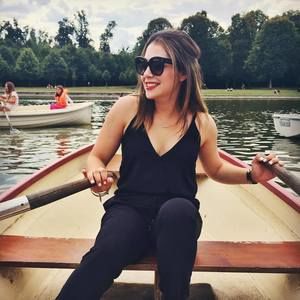 Meet your Posher, Alexandra