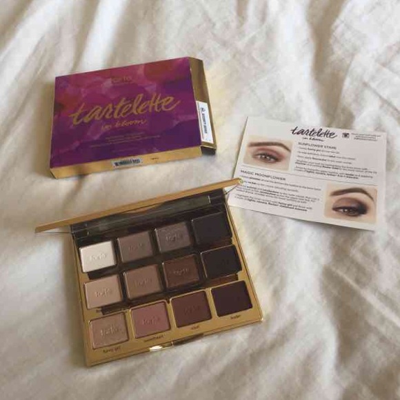 Tarte tartelette in bloom palellet ON HOLD