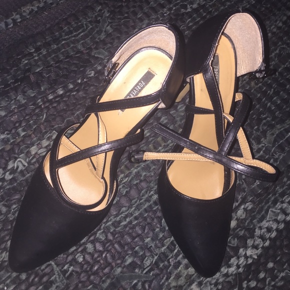 Black heels - Picture 1 of 1
