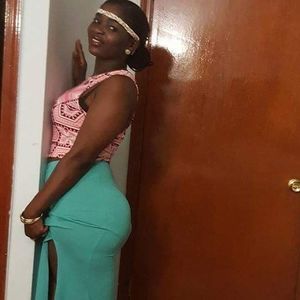 Meet your Posher, Juliette