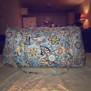 Vera Bradley large duffle bag