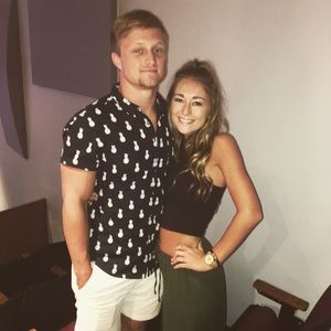 Meet your Posher, Cait