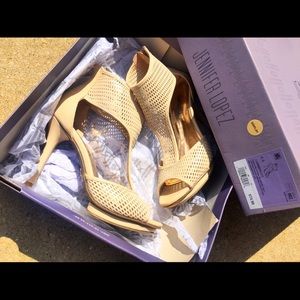 Jennifer Lopez Pumps