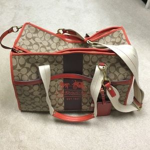 Coach dog carrier