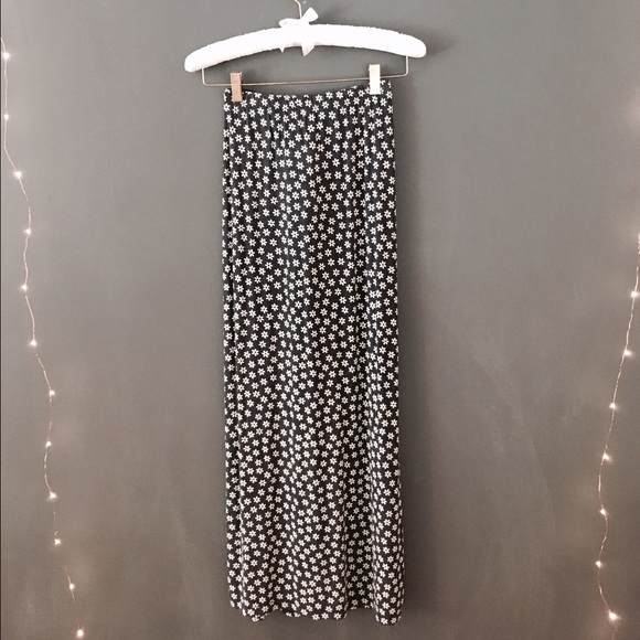 Brandy Melville maxi skirt✔️
