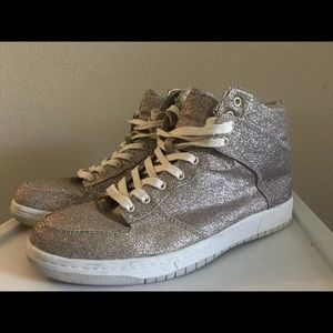Steve Madden high top GOLD laced shoes