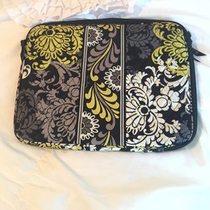 Vera Bradley laptop sleeve
