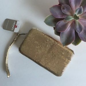 Metallic Clutch
