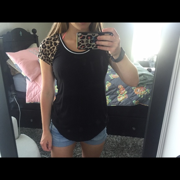 Rue 21 Shirt