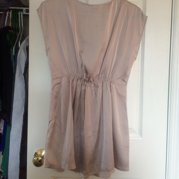 HM top - Picture 2 of 3