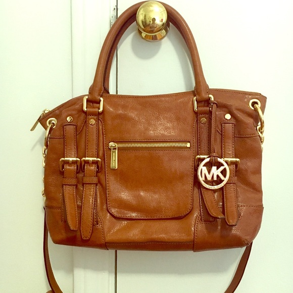 Michael Kors Handbags - Gorgeous cognac Michael Kors leather shoulder bag!