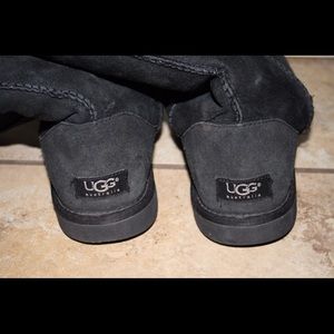 Classic Tall black Ugg boots