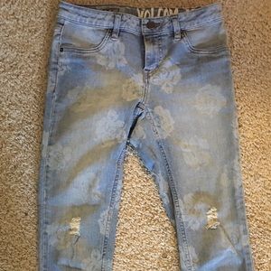 Volcom flower print skinny jeans &knee distressed