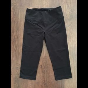 Victoria's Secret Yoga Capri