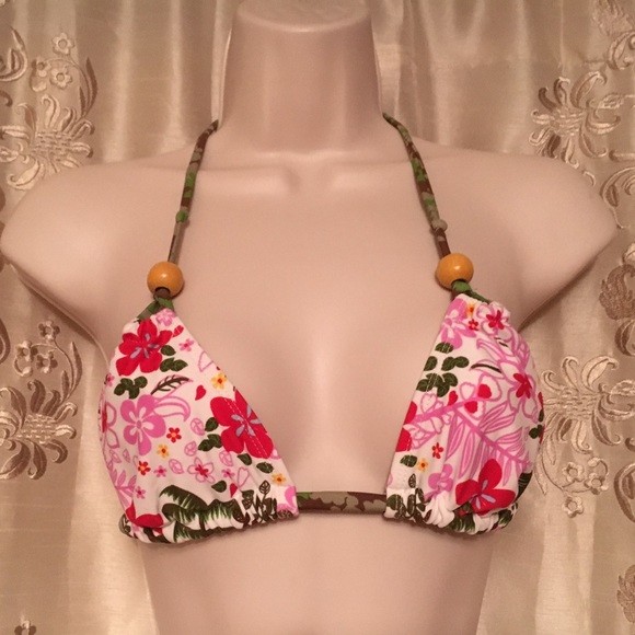 Adorable Floral and Camo bikini top small