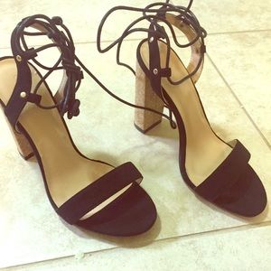 Chunky heel lace up sandal. ❌SOLD❌