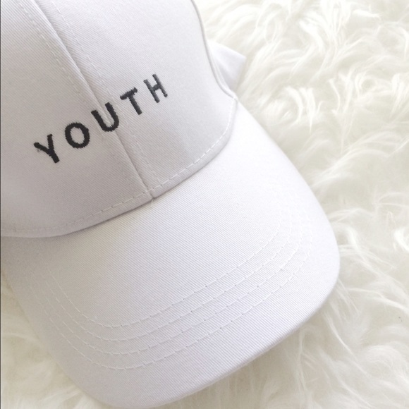 Brandy Melville Accessories - ✨ YOUTH Baseball Cap