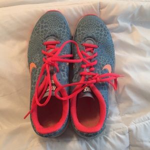 ** MUST GO** Brand New Nikes
