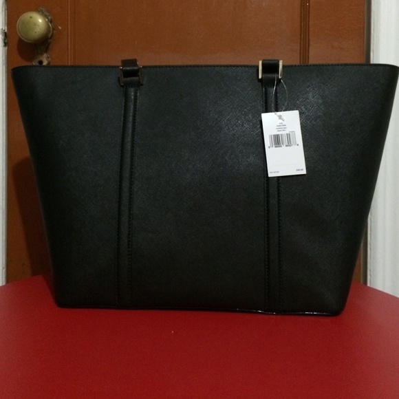 Black kate spade tote