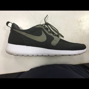 Nike Roshes