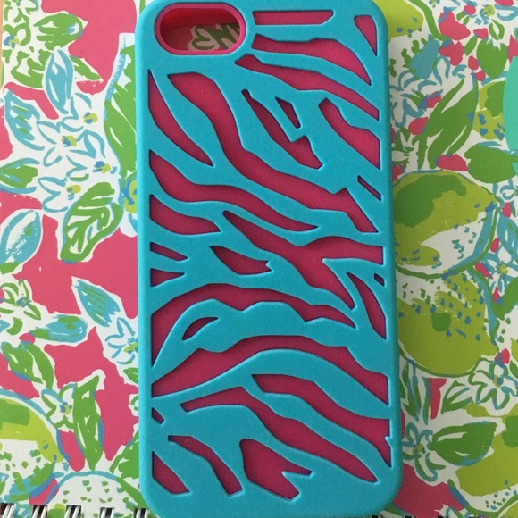 Case logic phone case