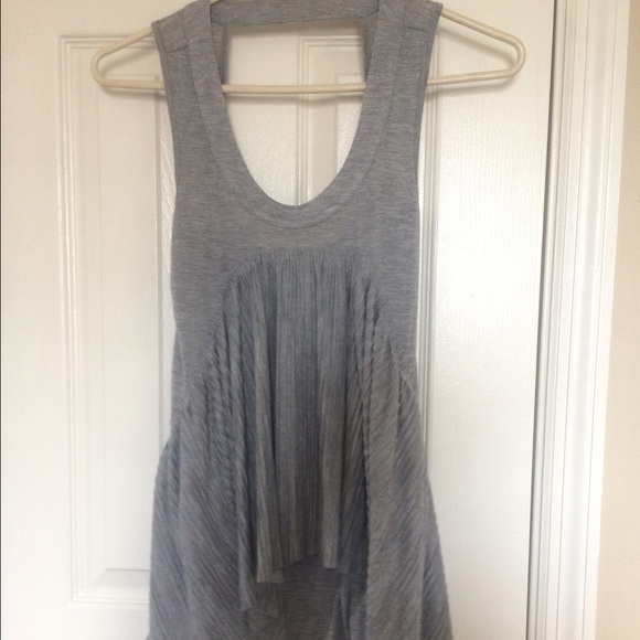 UO top - Picture 1 of 3