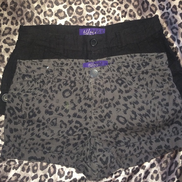 Miley Cyrus Shorts - Picture 1 of 3