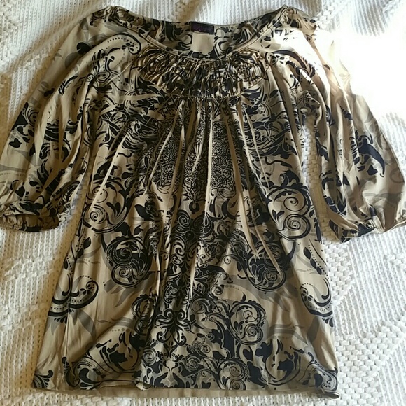 Beautiful Dressy blouse
