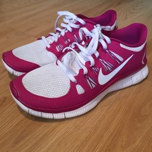 Nike Free Run 5.0 Pink and White