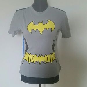 Batman Shirt With Detachable Cape - Small