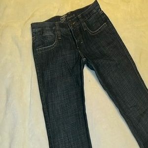 FRANKIE B. Capri Jeans