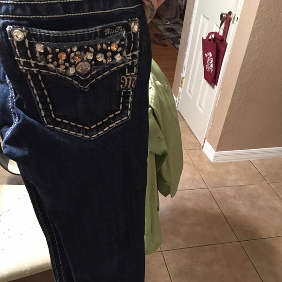 Miss Me Jeans straight cut. - Picture 1 of 3