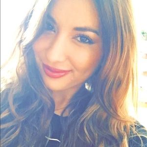 Meet your Posher, Brianna