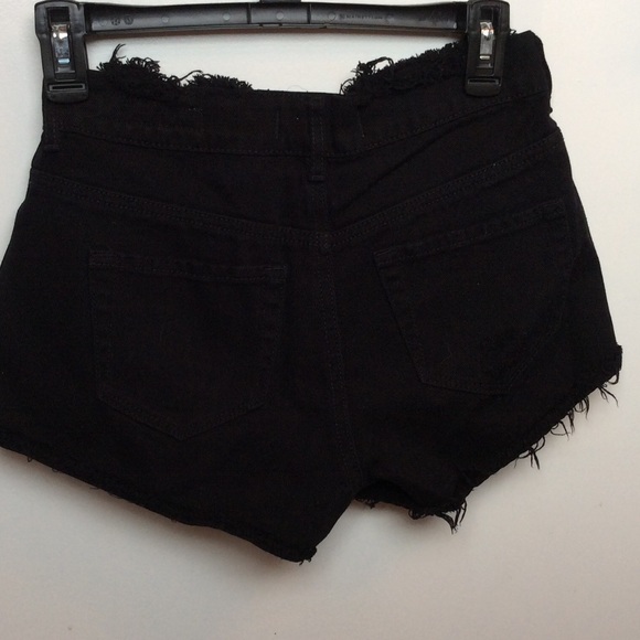 Pacsun black high wasted Jean shorts - Picture 2 of 3