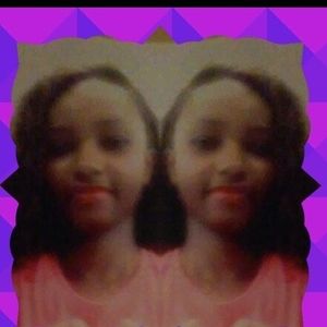 Meet your Posher, Lucy